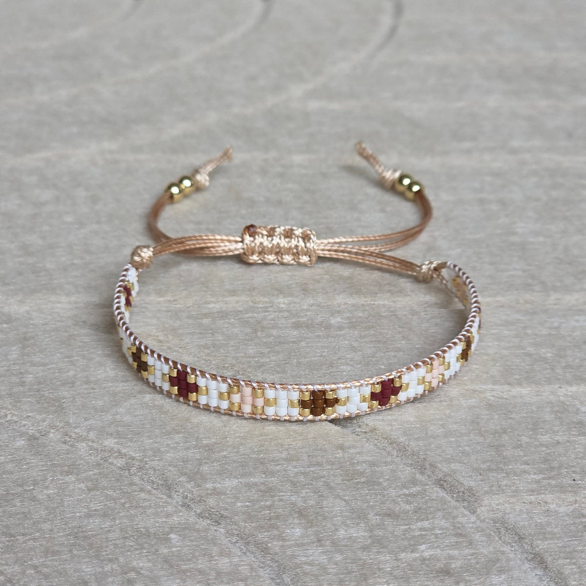 Armband roodbruin goud handgemaakt